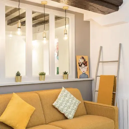 Apartamento Modern Mirosmenil